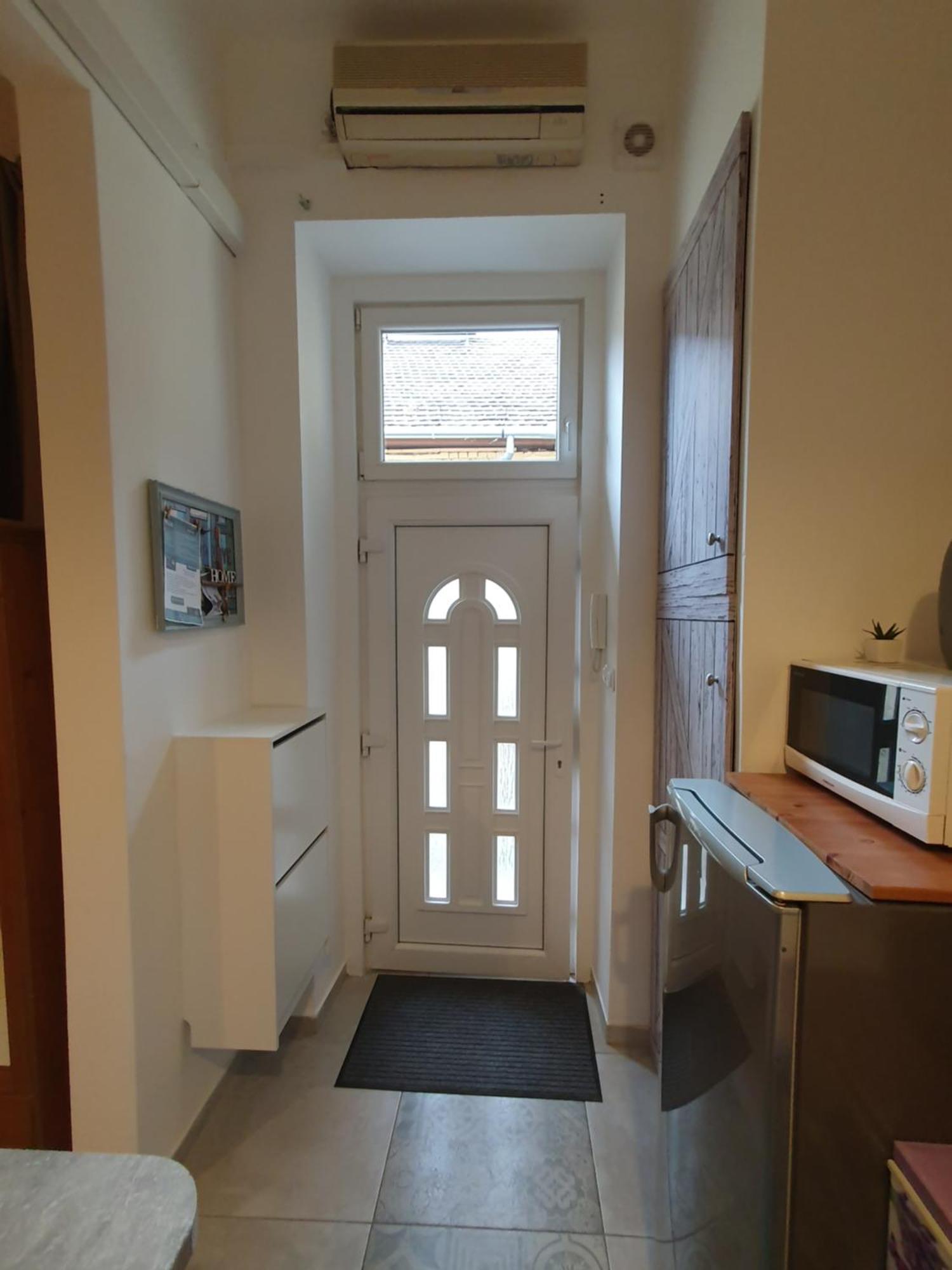 Cozy Studio With Air Condition Freshly Renovated Budapest Exteriör bild